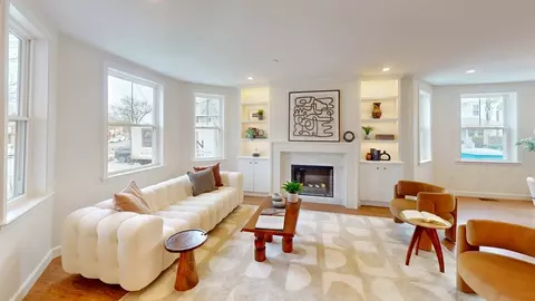 411 Salem St #1, Medford, MA 02155