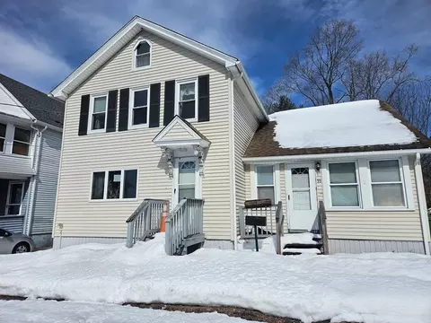 55 Fuller St, Chicopee, MA 01020