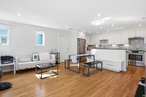 676 Huron Ave #44, Cambridge, MA 02138