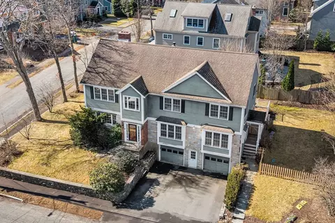 11 Holmes St, Needham, MA 02492 photo 2