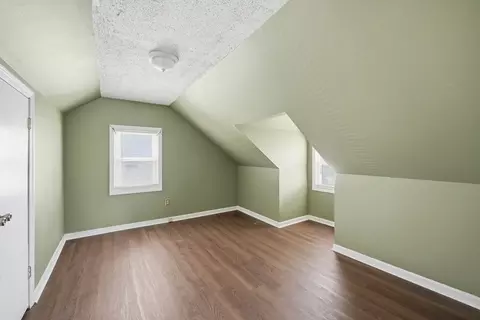 66 Thornton St, Springfield, MA 01104 photo 20