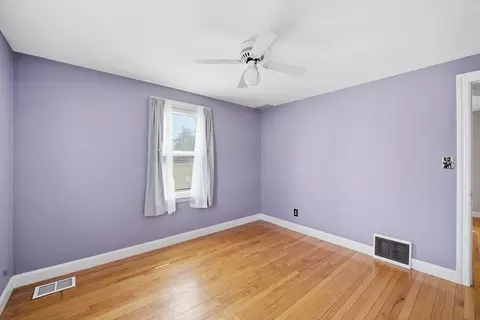 66 Thornton St, Springfield, MA 01104 photo 13