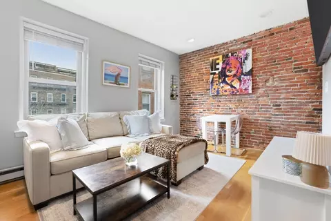16 Foster St #7, Boston, MA 02109
