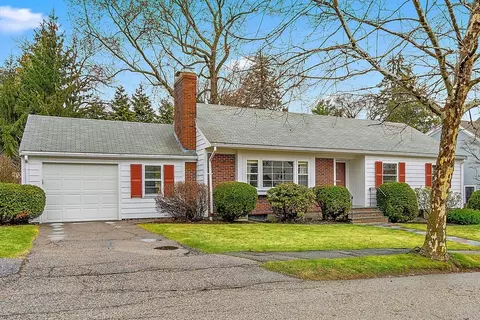 6 Shaw Rd, Belmont, MA 02478