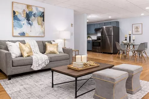 111 Foster # 416, Peabody, MA 01960