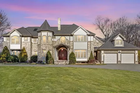 34 Allen St, Lexington, MA 02421