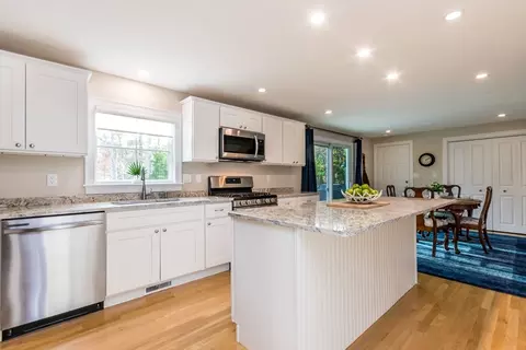 183 Simons Narrows Rd, Mashpee, MA 02649 photo 11