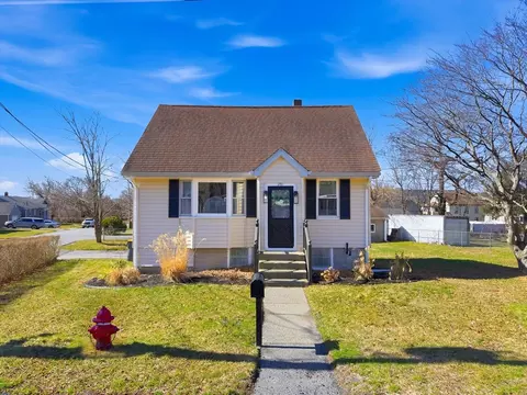 291 Oneil Rd, Somerset, MA 02725