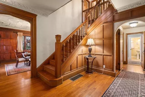 147 Mt Vernon St, Dedham, MA 02026 photo 3