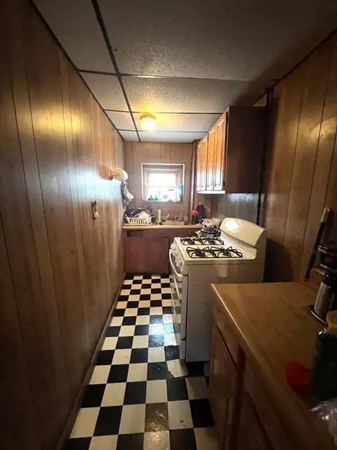 523 Second St, Fall River, MA 02721 photo 19