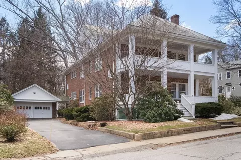 89-91 Hartwell St, Southbridge, MA 01550