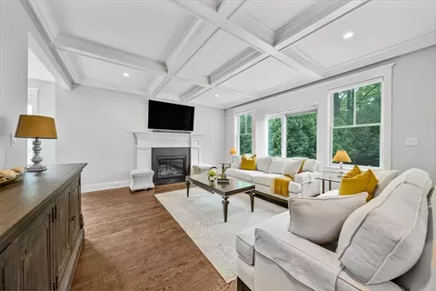 7 Bemis Rd, Wellesley, MA 02481 photo 5