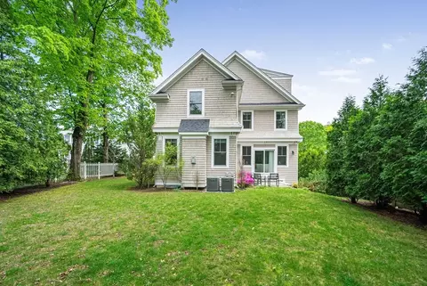 7 Bemis Rd, Wellesley, MA 02481 photo 2