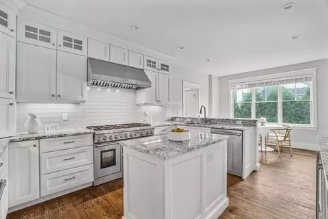 7 Bemis Rd, Wellesley, MA 02481 photo 6