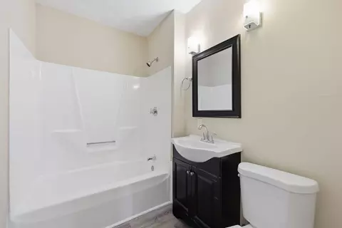28-30 Cherrelyn St, Springfield, MA 01104 photo 24
