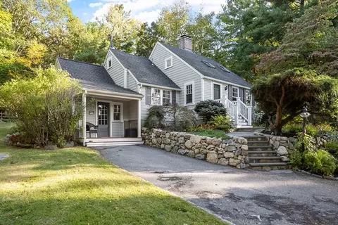 123 Bedford Rd, Lincoln, MA 01773