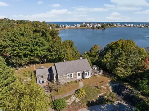 37 Richards Rd, Hull, MA 02045 photo 4