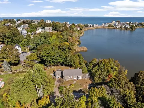 37 Richards Rd, Hull, MA 02045 photo 6