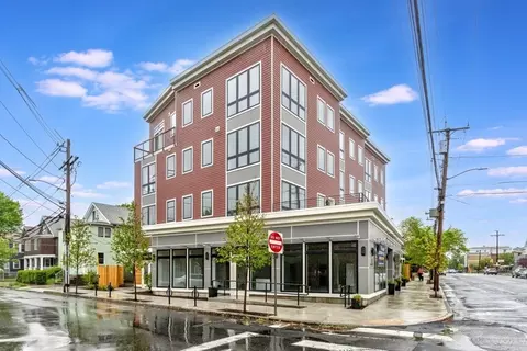 80 Broadway #PH, Arlington, MA 02474