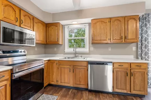 200 Lambert Ter #46, Chicopee, MA 01020 photo 10