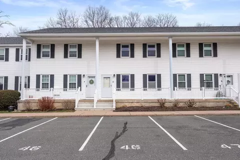 200 Lambert Ter #46, Chicopee, MA 01020 photo 2