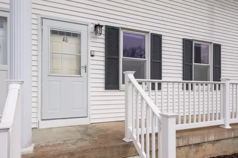 200 Lambert Ter #46, Chicopee, MA 01020