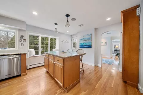 55 Burnside Rd, Needham, MA 02494 photo 9