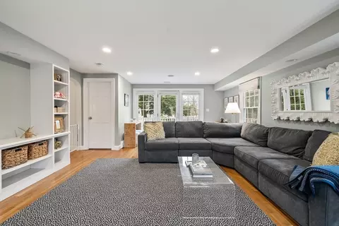 55 Burnside Rd, Needham, MA 02494 photo 6