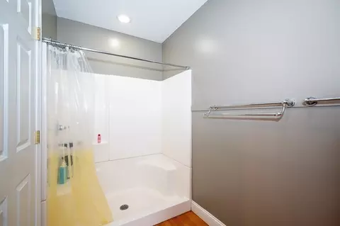 134 Baker St, Gardner, MA 01440 photo 8