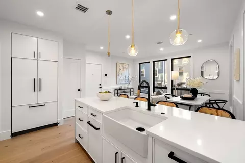136 W Eighth St #TWO, Boston, MA 02127