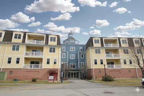 2 Arden Mills Way #2201, Fitchburg, MA 01420