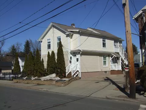 100 Meadow St, Westfield, MA 01085