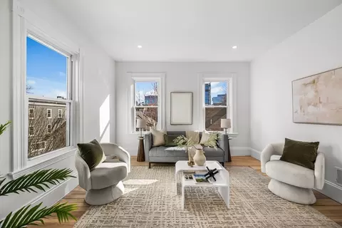 66 Sixth St #3, Cambridge, MA 02141
