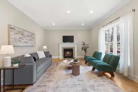 129 Dennison Ave, Framingham, MA 01702 photo 13