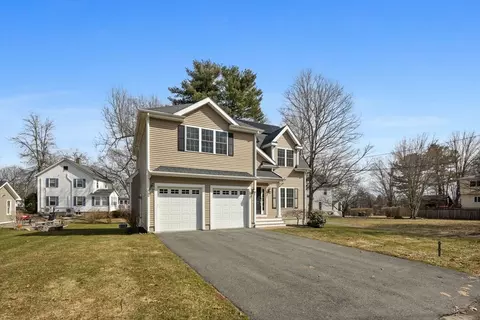 129 Dennison Ave, Framingham, MA 01702 photo 2
