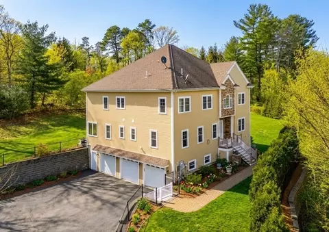 98 Walnut St # R, Shrewsbury, MA 01545
