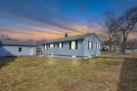 Other - 116 Carr St, Springfield, MA 01118 photo 8 of 10