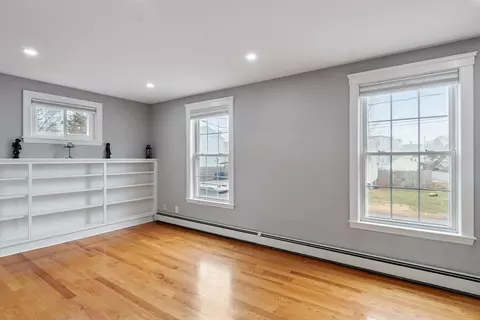 2 Cherry St, Lawrence, MA 01841 photo 5