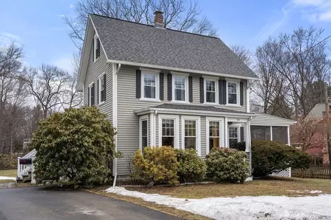 13 Shawmut Ave Ext, Wayland, MA 01778