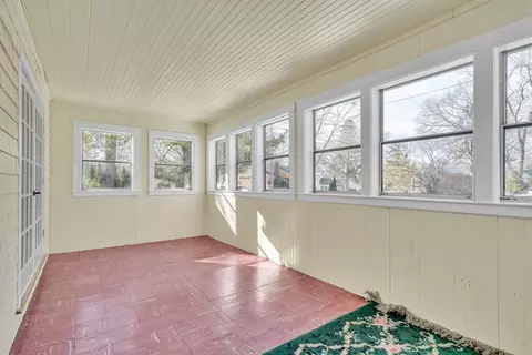 Exterior - 27 Border Rd, Natick, MA 01760 photo 4 of 5