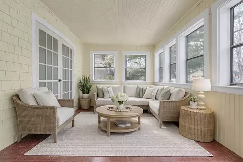 Exterior - 27 Border Rd, Natick, MA 01760 photo 3 of 5