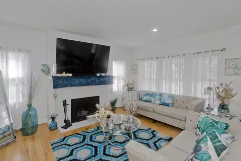 29 Eddywood St, Springfield, MA 01118 photo 10