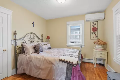 84 Eureka St, Worcester, MA 01603 photo 14