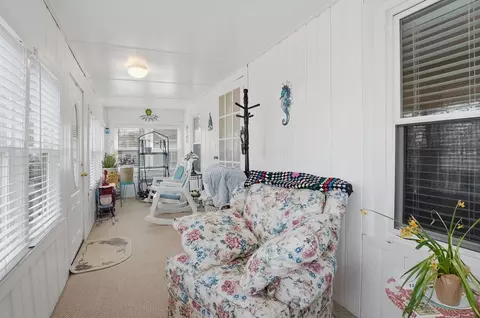 84 Eureka St, Worcester, MA 01603 photo 13