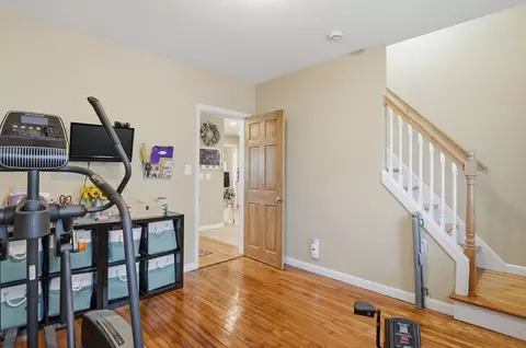 84 Eureka St, Worcester, MA 01603 photo 16