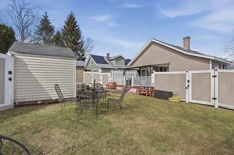 84 Eureka St, Worcester, MA 01603 photo 30