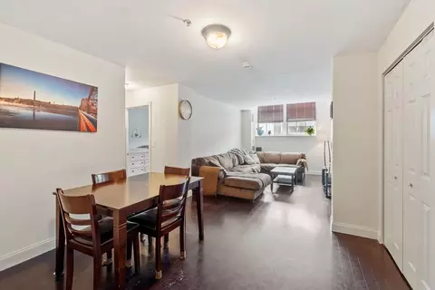 200 Market St #3412, Lowell, MA 01852