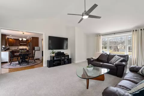 10 Wright Rd, Sudbury, MA 01776 photo 4