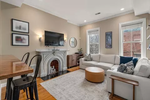 17 Salem St #2, Charlestown, MA 02129