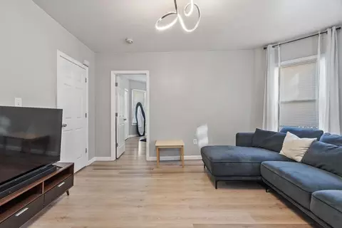 29 Leete St, Springfield, MA 01108 photo 9